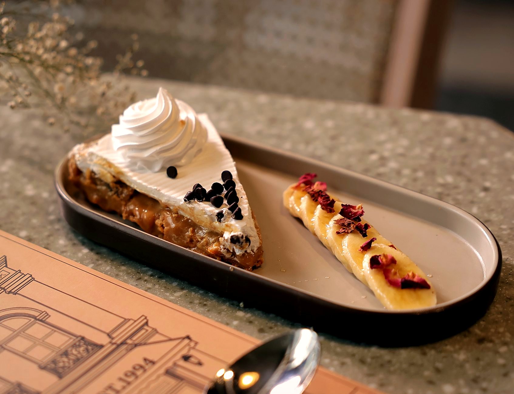 Banoffee cream pie