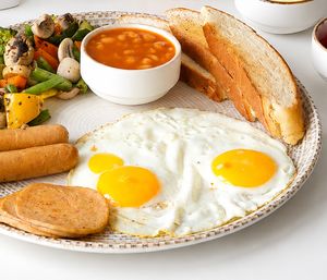 Golden Triangle Breakfast Box
